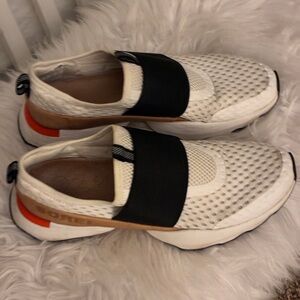 Sorel Kinetic Impact Strap Sneakers Shoe Sz 8.5